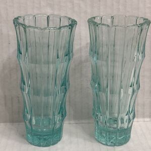 Vintage Pair Of Tiara Suzanne 5-1/2" Aqua Glass Paneled Vases